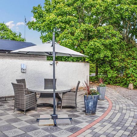 Gorgeous Home In Borgholm With Wifi Екстериор снимка