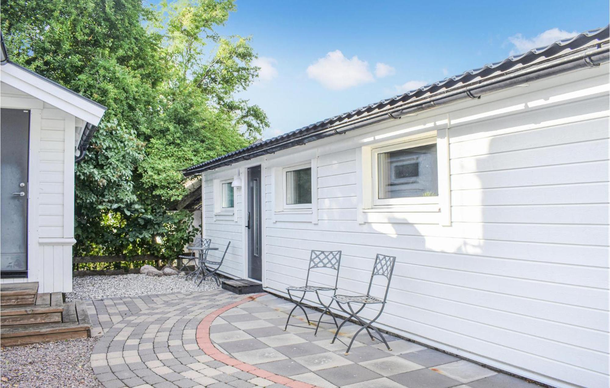 Gorgeous Home In Borgholm With Wifi Екстериор снимка